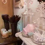 Anerada & - Pet Friendly Гостевой дом 4*