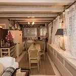 Гостевой дом Anerada & - Pet Friendly 4*