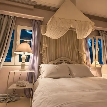 Anerada Pool & - Pet Friendly Maison d'hôtes Mega Chorio