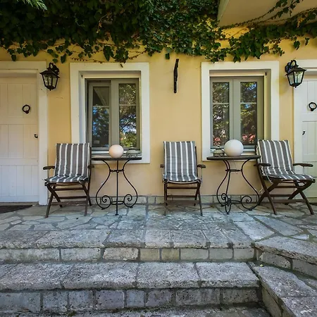 Anerada Pool & - Pet Friendly Mega Chorio